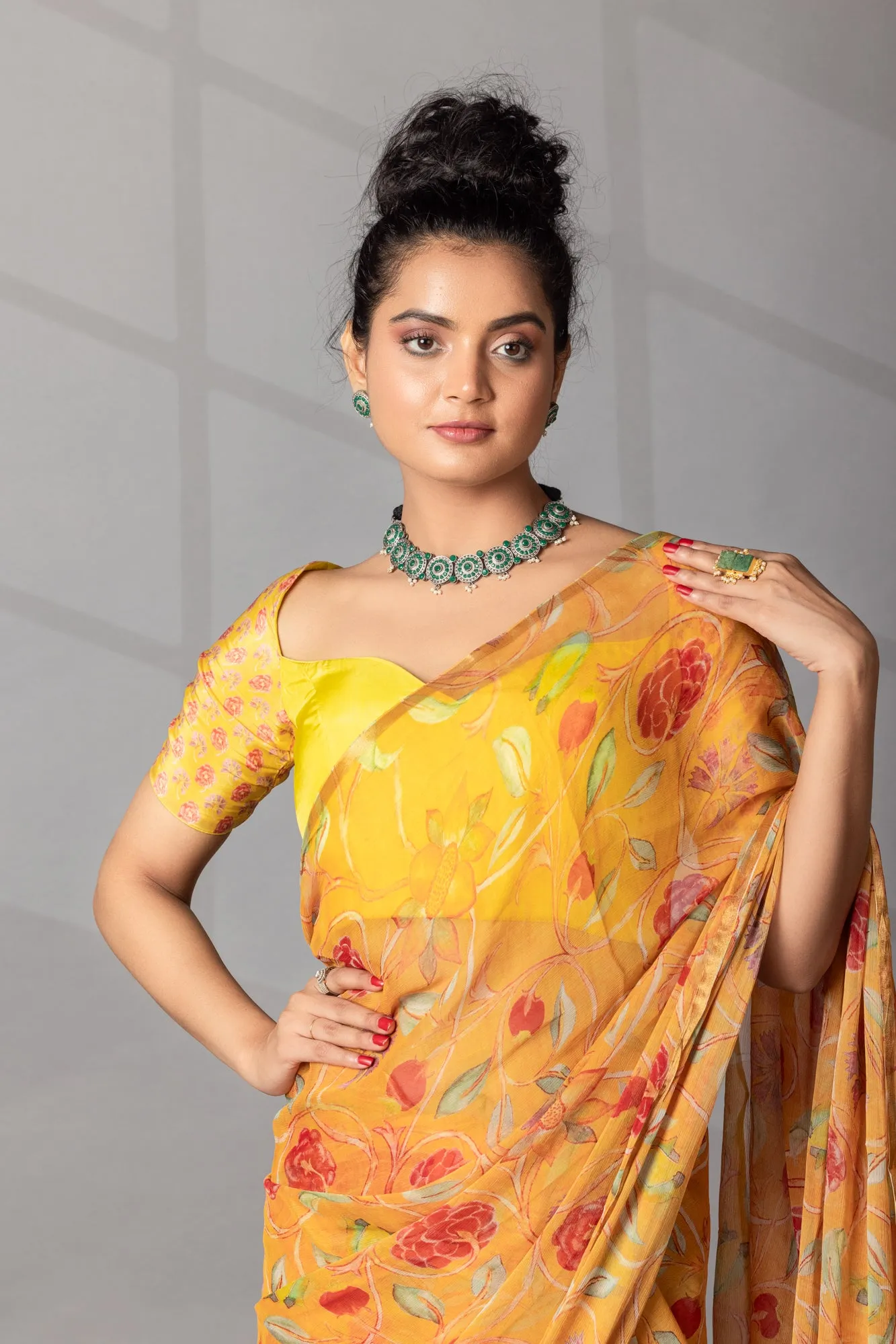 Digital Floral Printed Chiffon Saree