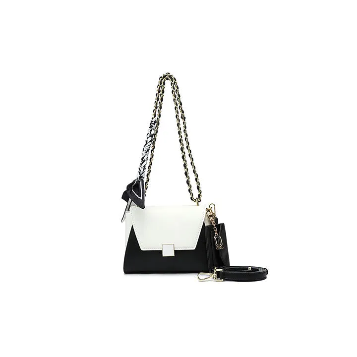 Elegantly Chain strap Handbag BD 118