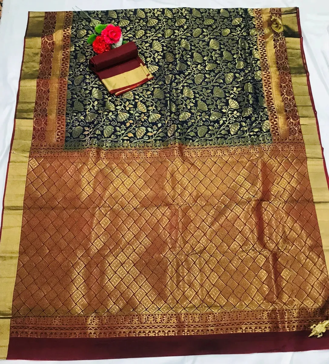 Latest Flower Designed Silk Saree With Zari border - SILKMARK CERTIFIED