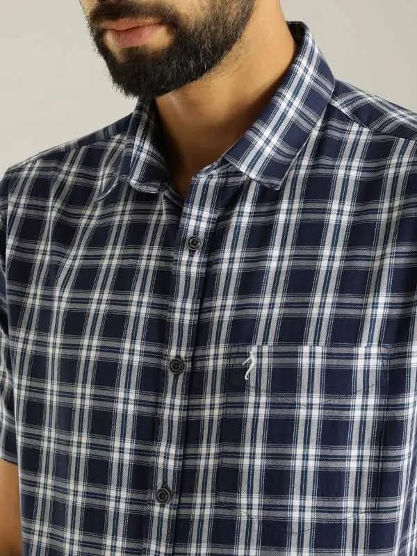 Men Checked Half Sleeve Cotton Shirt