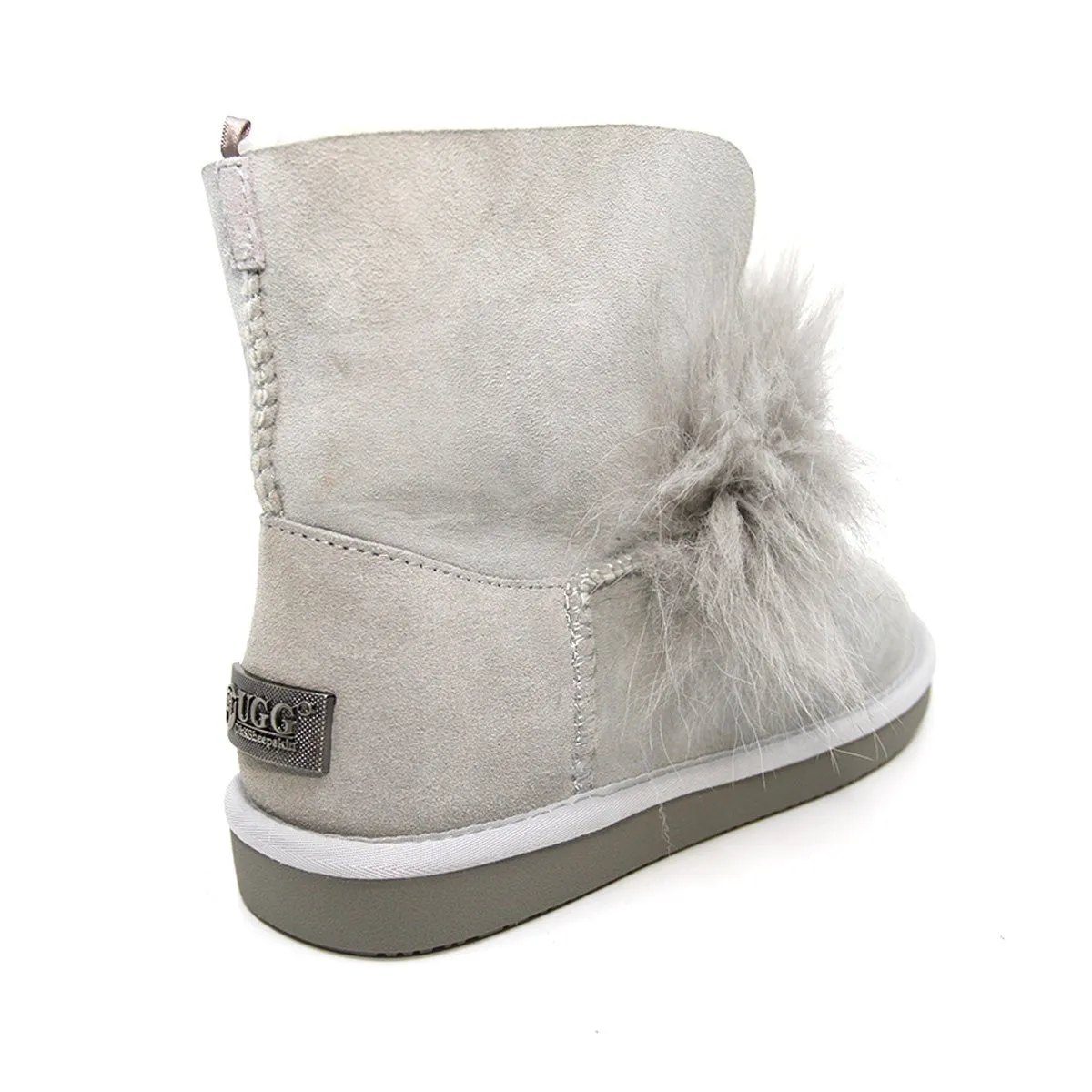 UGG Mini Pom Pom