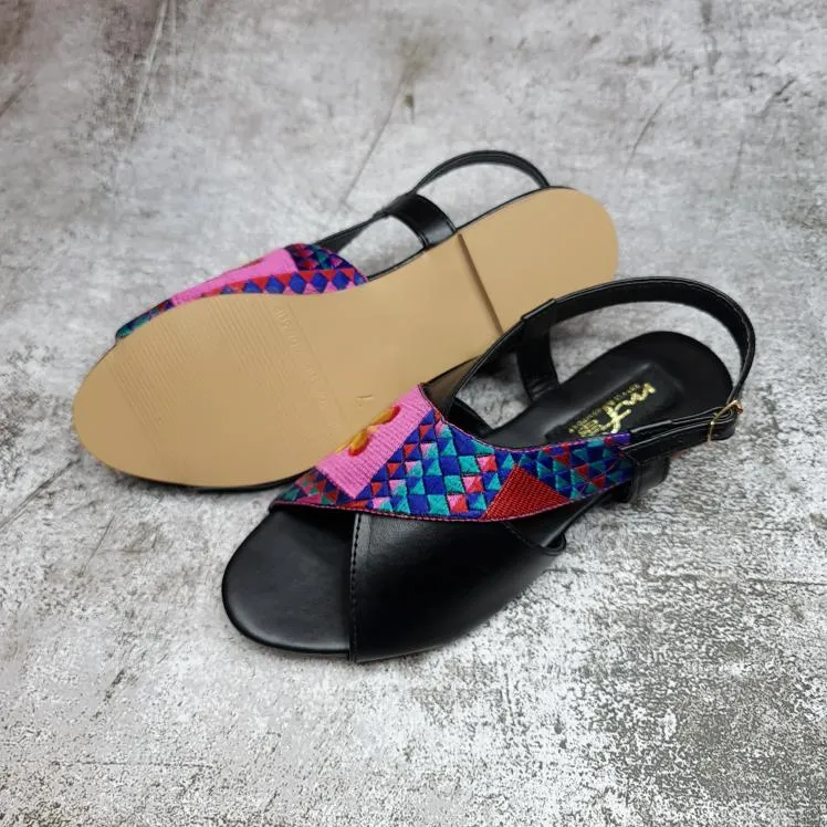 Women Embroidery Peshawri Sandal