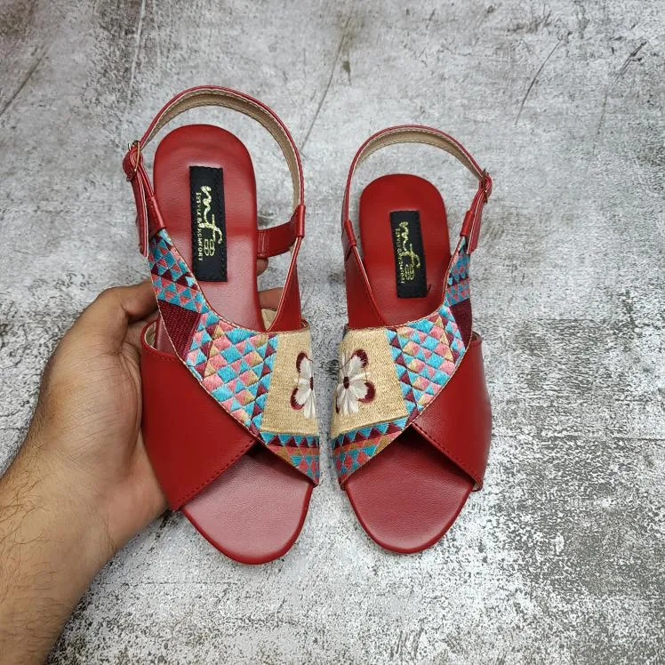 Women Embroidery Peshawri Sandal