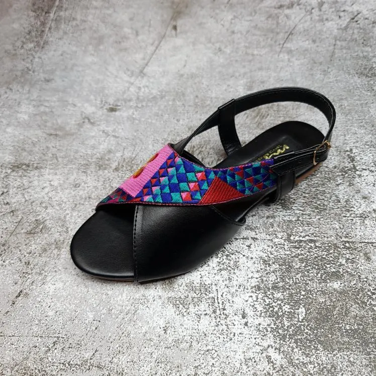 Women Embroidery Peshawri Sandal